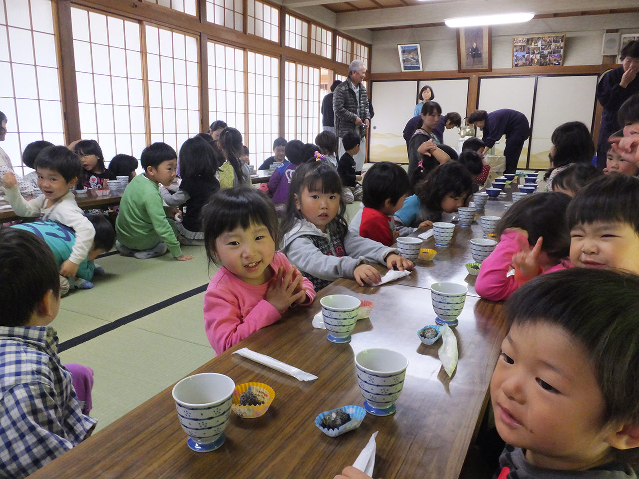 石巻ひがし保育園　花まつり